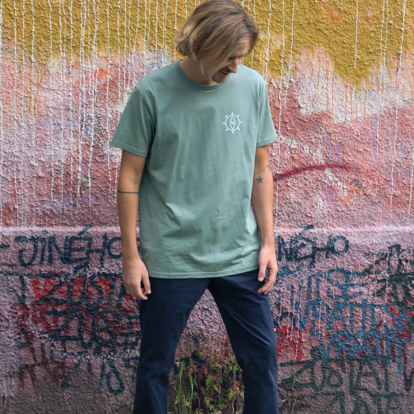 SAGE "ROTTEN CAPTAIN" TEE