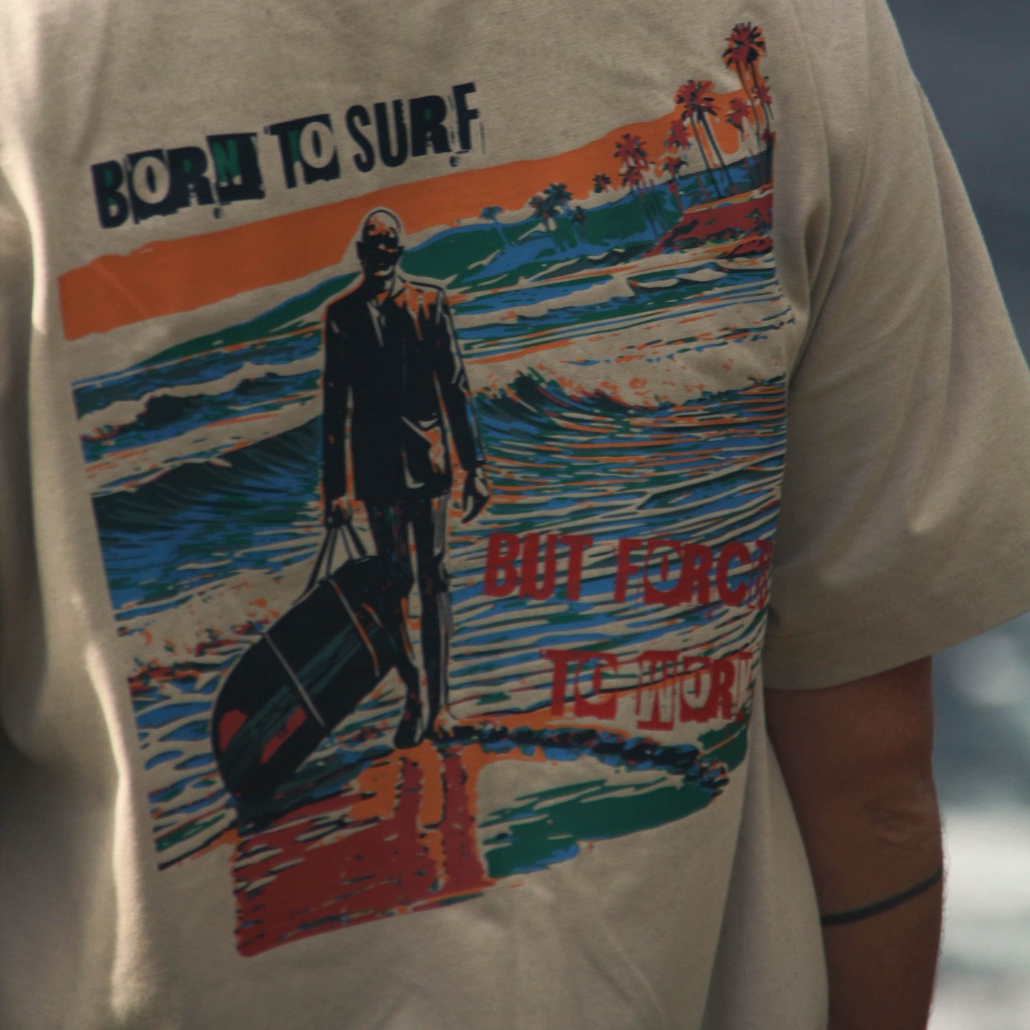 DESERT DUST "BORN TO SURF" ORGANIC TEE