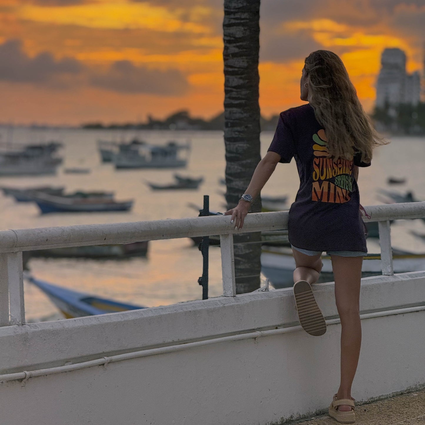 RED BROWN "STATE OF MIND" ORGANIC TEE