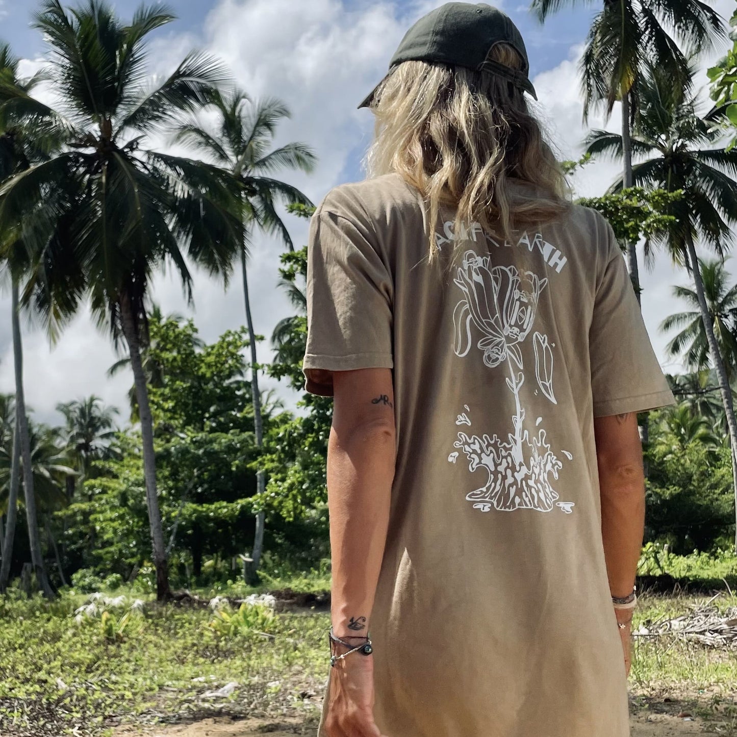 STONE "ACT FOR EARTH" ORGANIC TEE